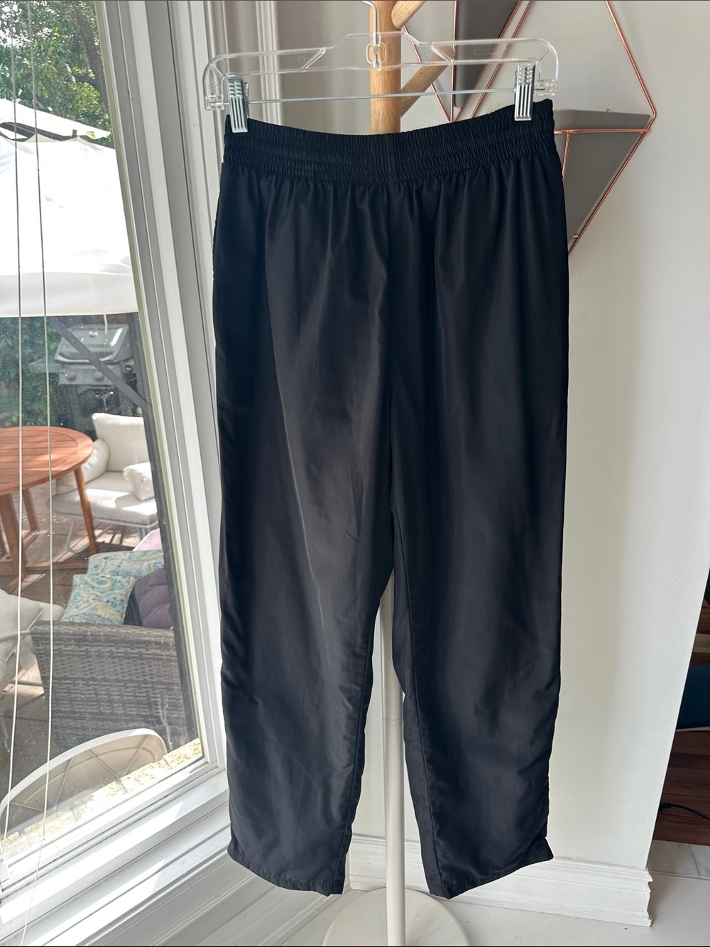 BRANDY MELVILLE Black Track Pants Elastic-Waist Casual Athletic Gorpcore Small